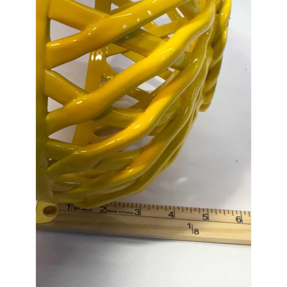 Food Network Yellow Ceramic Lattice Fruit Bowl Woven Openwork Centerpiece - Picture 11 of 11
